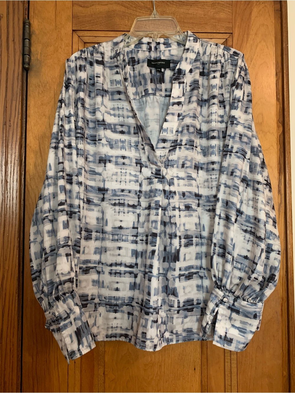 Banana Republic Gray, White, and Navy Patterned V-Neck Blouse